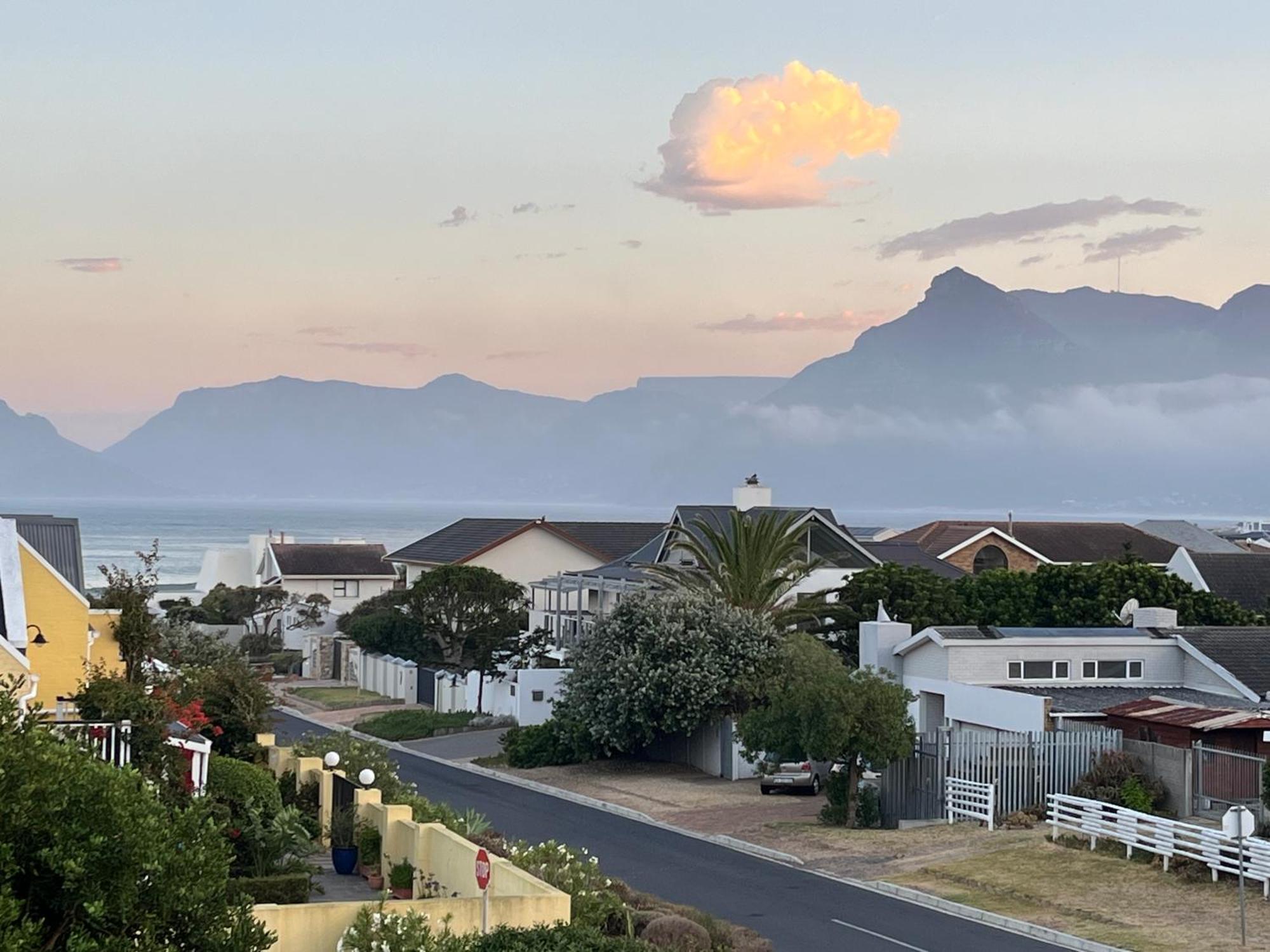 Storyhouse In Kommetjie Extérieur photo