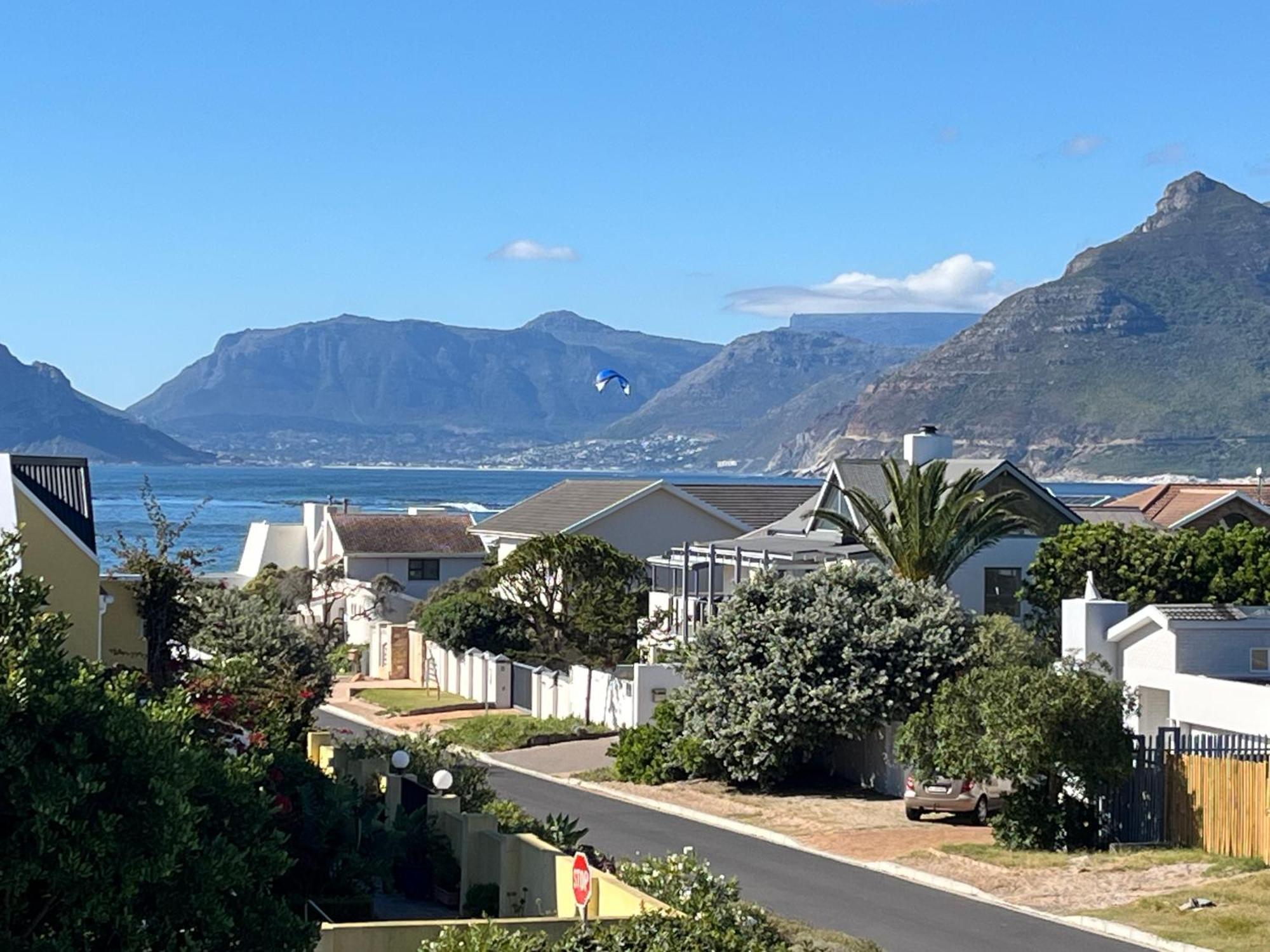 Storyhouse In Kommetjie Extérieur photo