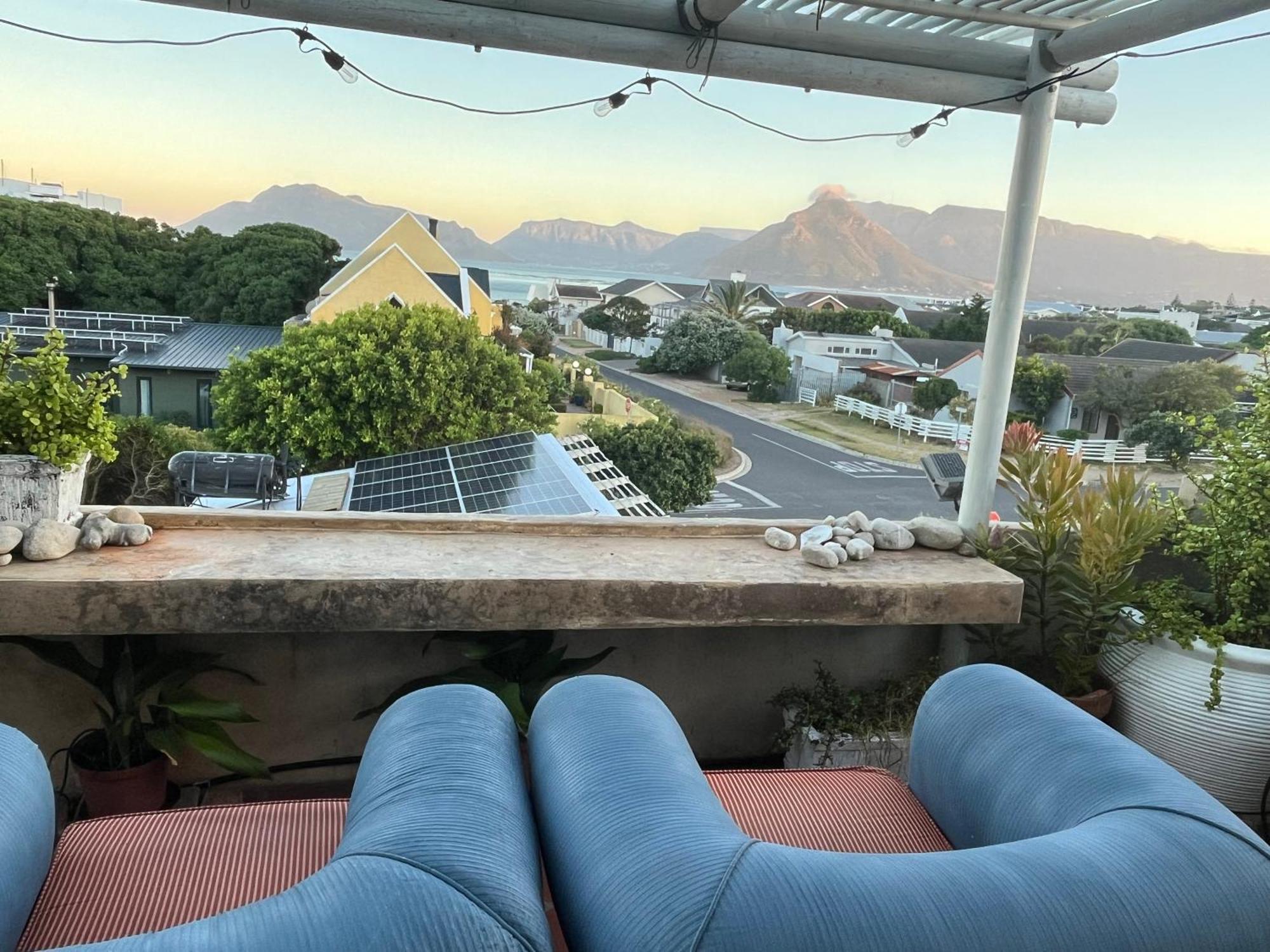 Storyhouse In Kommetjie Extérieur photo